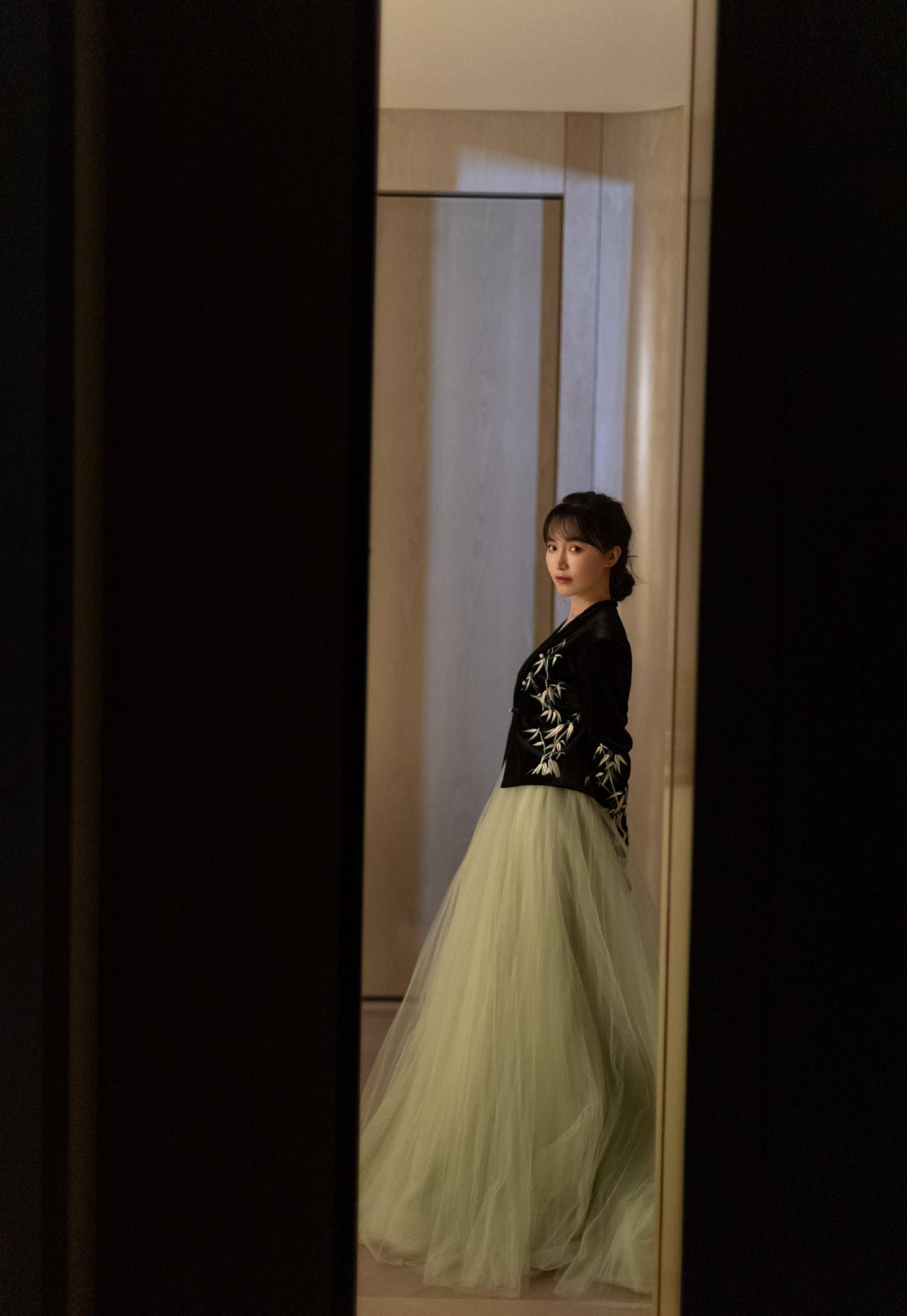 李子柒滤镜碎了?网友:她不考颜值吃饭,如此苛刻大可不必!