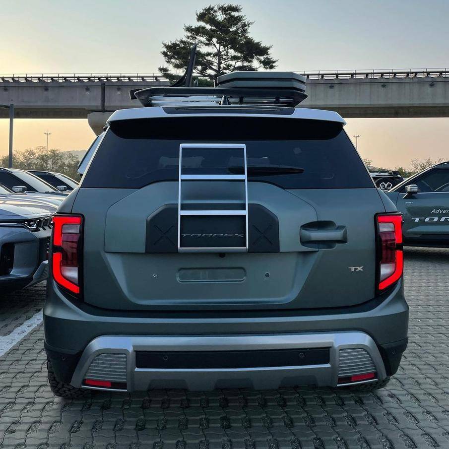 定位较低的越野suv造型独特全新双龙torres