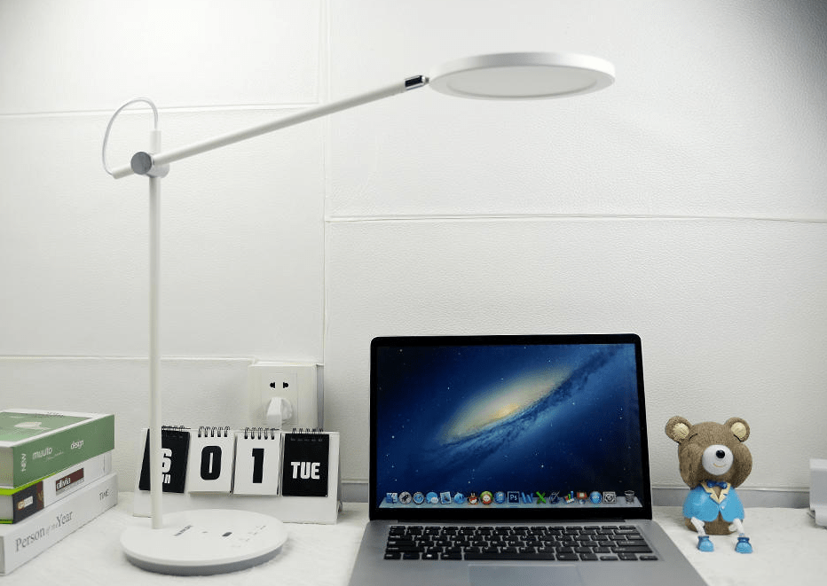目前比较好用的护眼台灯有哪些？高品质护眼台灯推荐