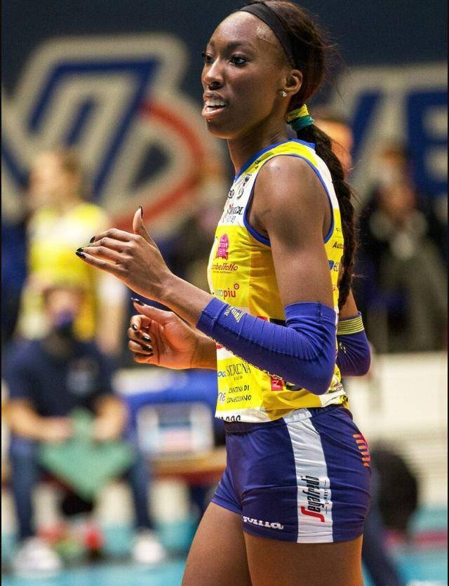 袁心玥,艾格努占据c位!2022年世界女排联赛决赛海报出炉了!