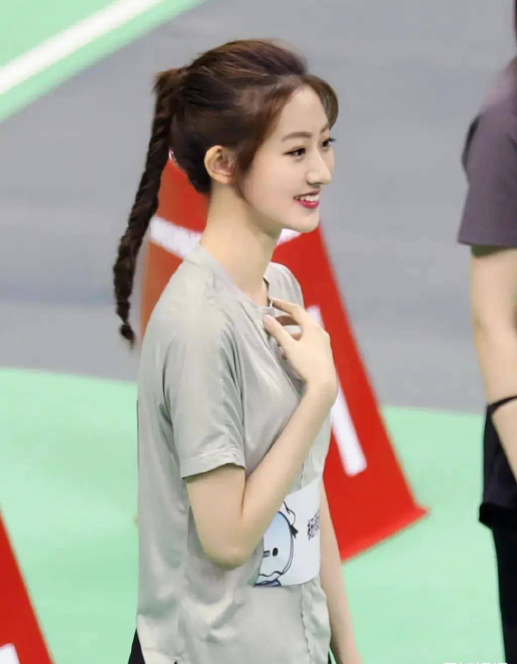 杨雨潼_徐英_孙兴