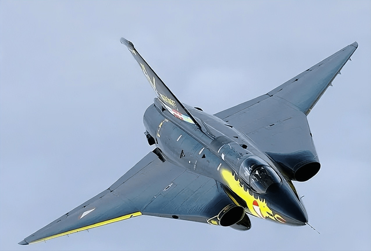 国家军工篇——瑞典强大的军事制造能力_榴弹_搭载_战斗全重