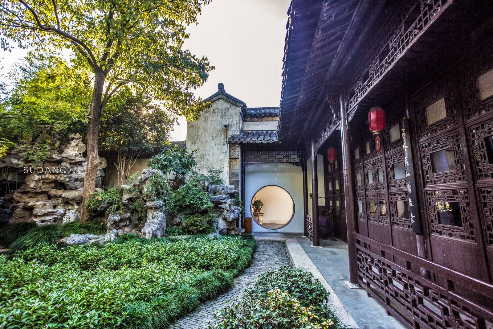 原创扬州盐商究竟多富有斗富为博乾隆欢心扬州园林甲天下