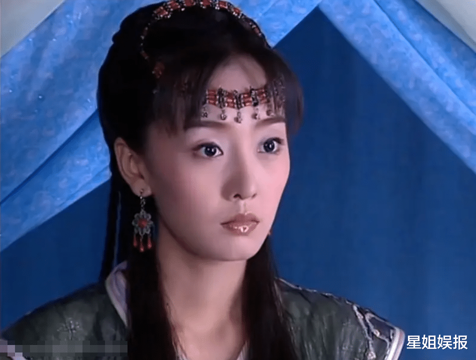 她是《七仙女》的大公主,也曾是晶女郎,30岁淡出荧屏成话剧演员_刘洋