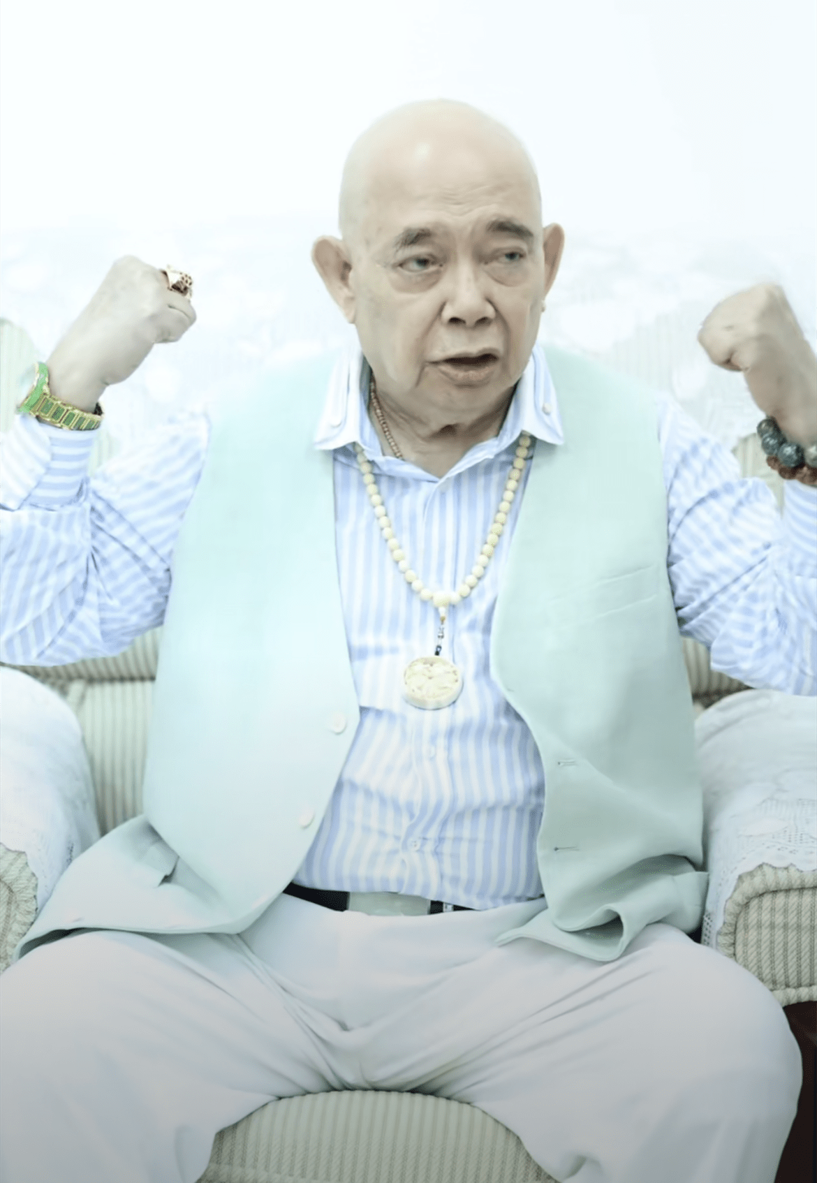 黄一飞80岁大寿港星云集!