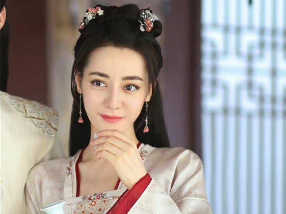 迪丽热巴新剧将启肖战谭松韵重磅加盟男二更是实力不凡