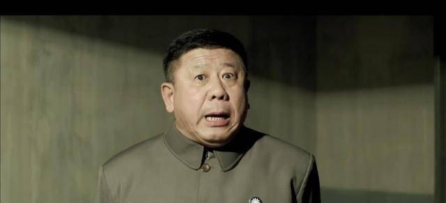 《悬崖》8年,张嘉译改名,程煜迎第二春,宋佳拿奖拿得手发软_角色_顾秋