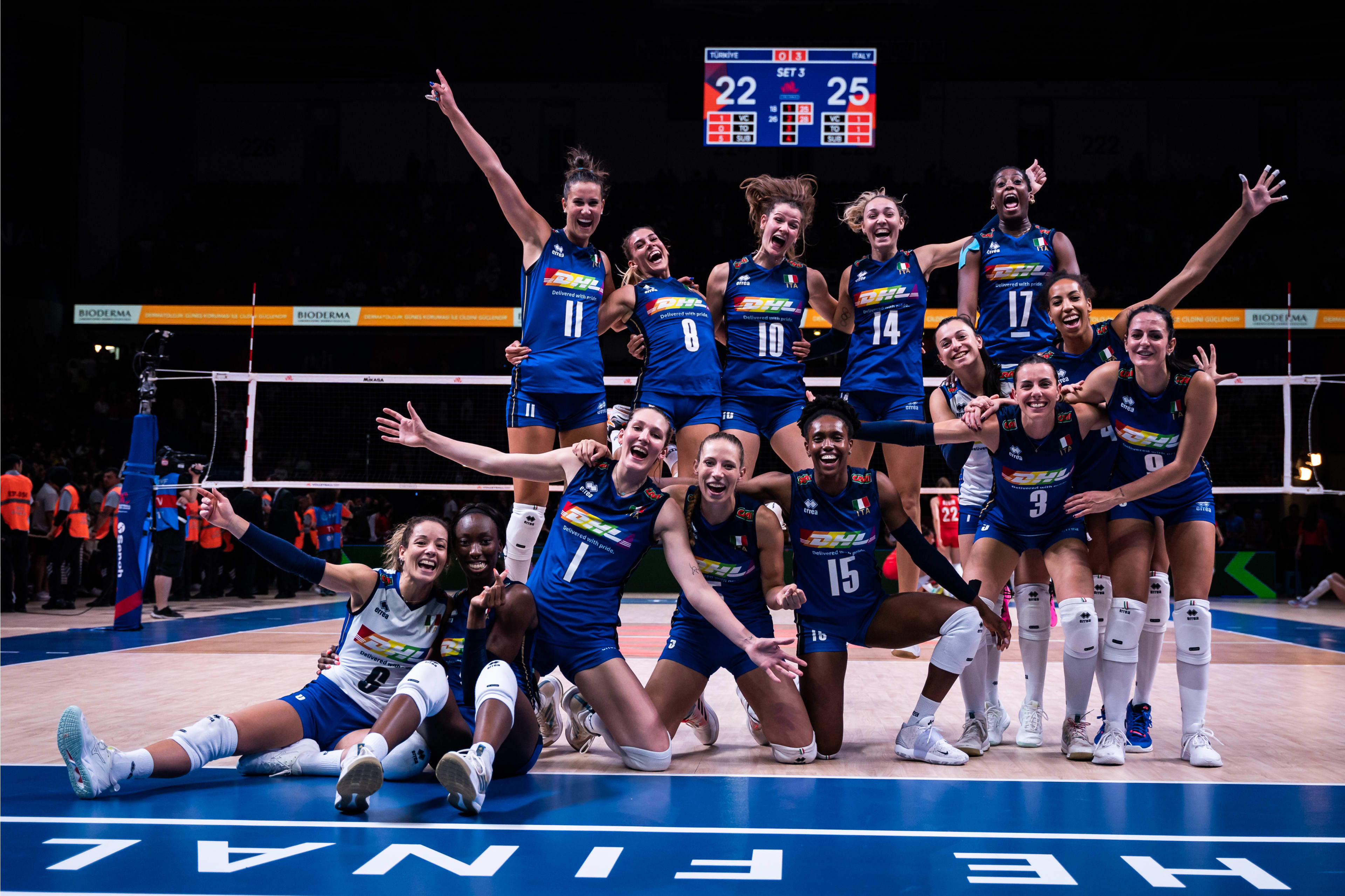 意大利女排3:0横扫东道主土耳其晋级vnl决赛!_沙欣_艾达_比赛