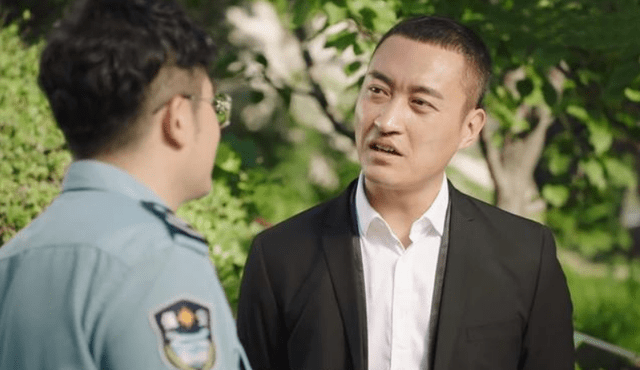 导演付滃辟谣皮长山辞职,只要观众喜欢会一直拍下去_扮演者_孟令宇_的