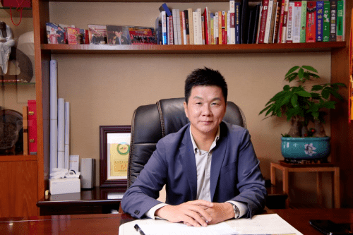 金稻园董事长郑合金拍光盘行动公益宣传片马仕健唱粒粒皆辛苦