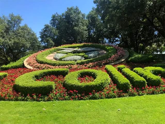 花卉创意景观 | 世界八大著名的"花钟"景观