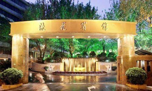 来自香港的不速之客,1980年广州流花宾馆9.