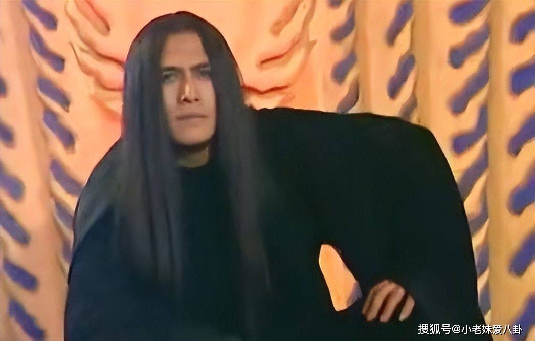 盘点18位男明星的黑长直造型角色,总有一款是你曾经喜欢上的_wuli