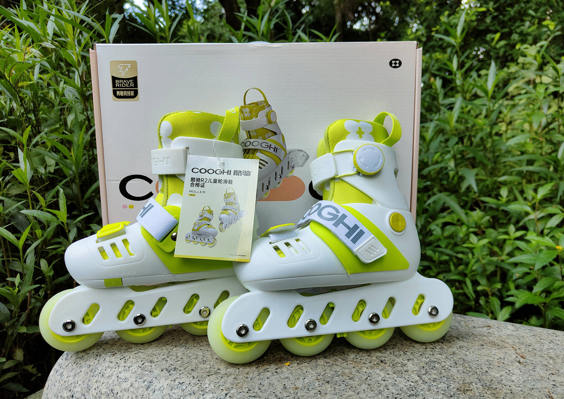 酷骑37岁儿童轮滑鞋r2使用体验初学者滑轮鞋舒适安全首选