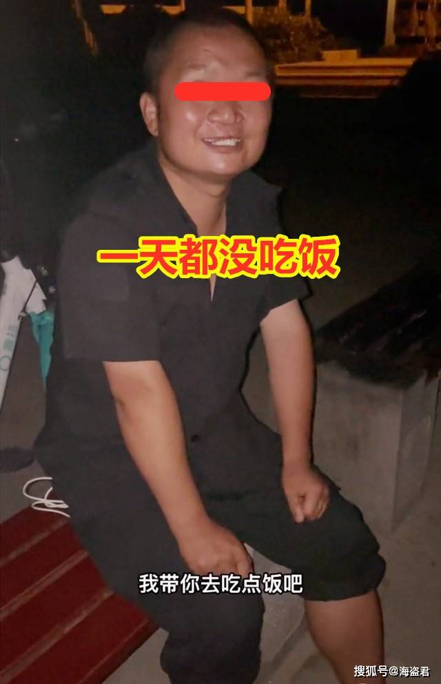 原创榜一大哥为给女主播刷跑车打零工睡桥洞给她们买苹果手机