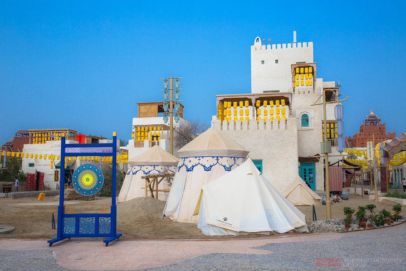 实拍新疆约特干故城,"一城两风景"惊艳世人,感觉到了摩洛哥_于阗_游客