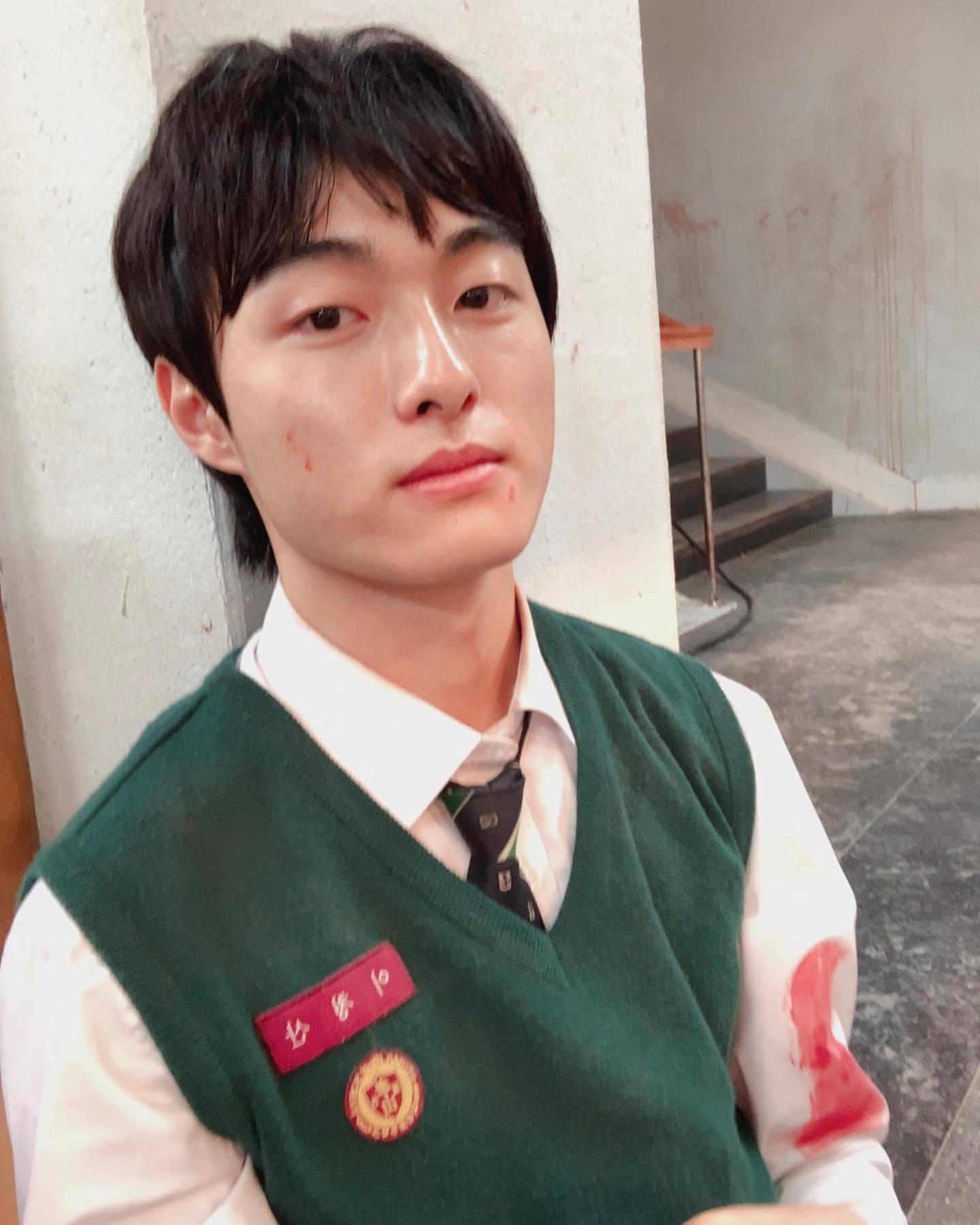 尹灿荣,珉雅合作ena新剧《delivery m_明亚_僵尸_校园