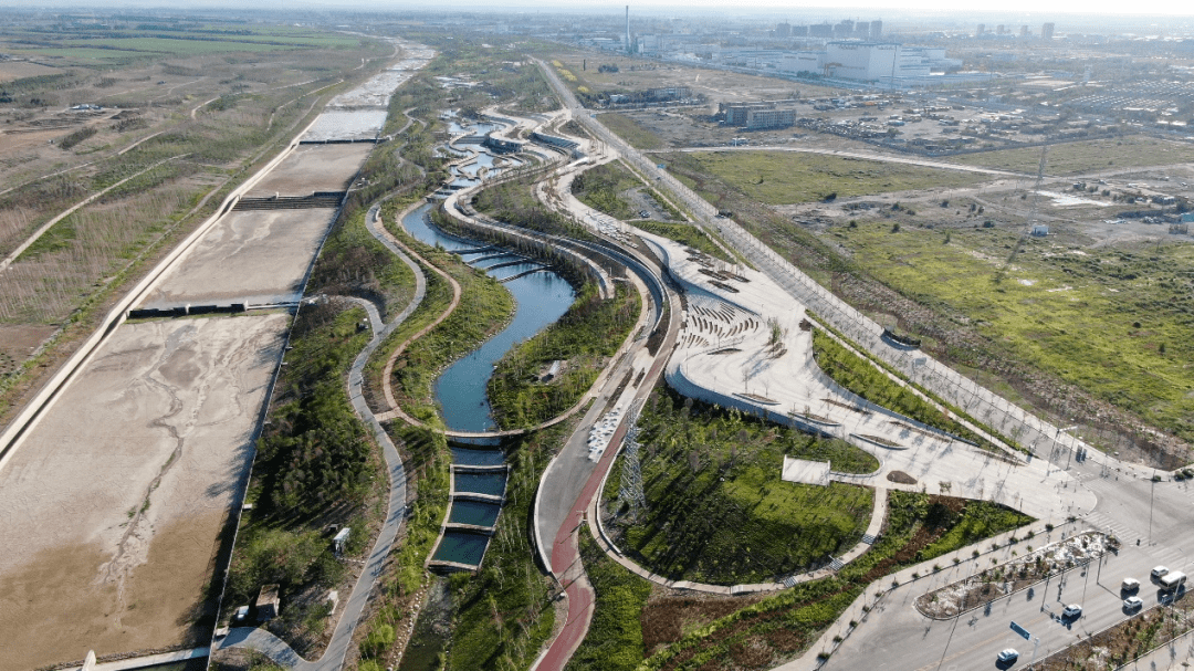 头屯河景观带图片