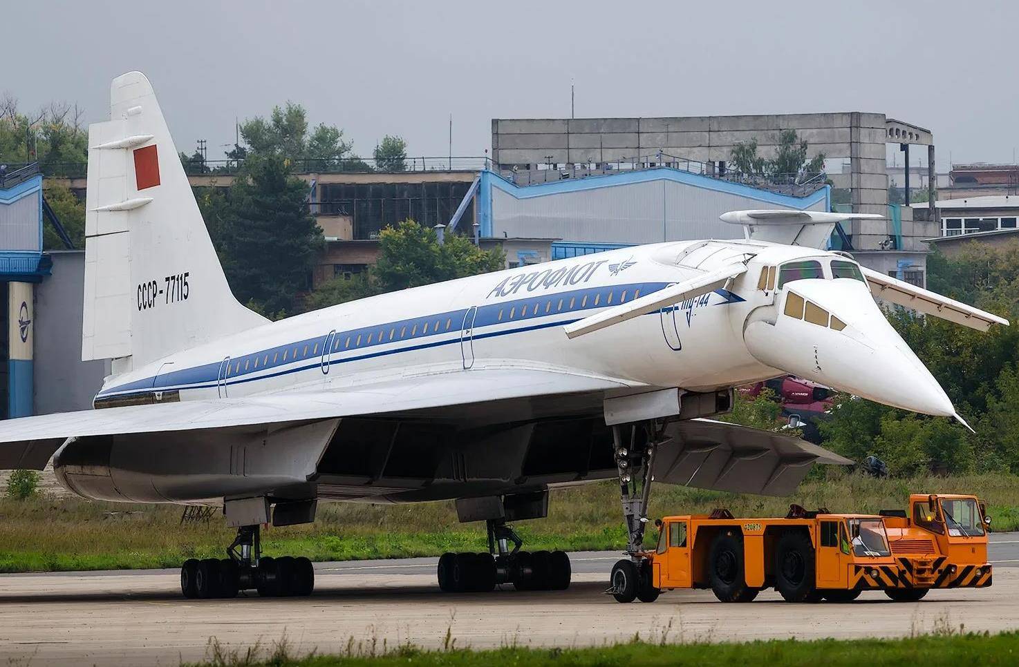 前苏联图144超音速客机,服役期间事故频发,技术隐患突出!
