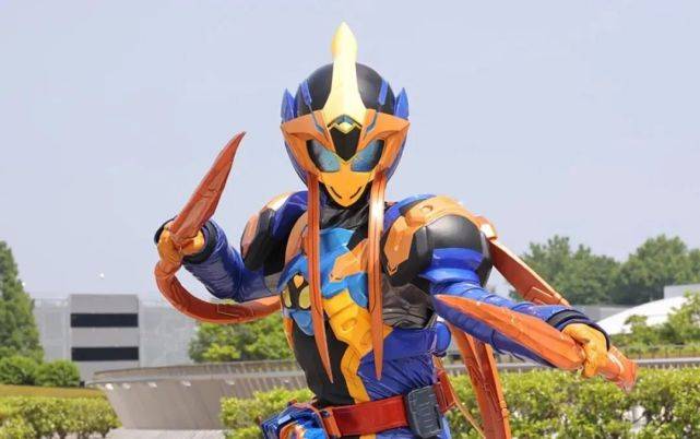 假面骑士无敌贞德官方设定公开,数据均衡,灵活性增加_眼镜蛇_装甲