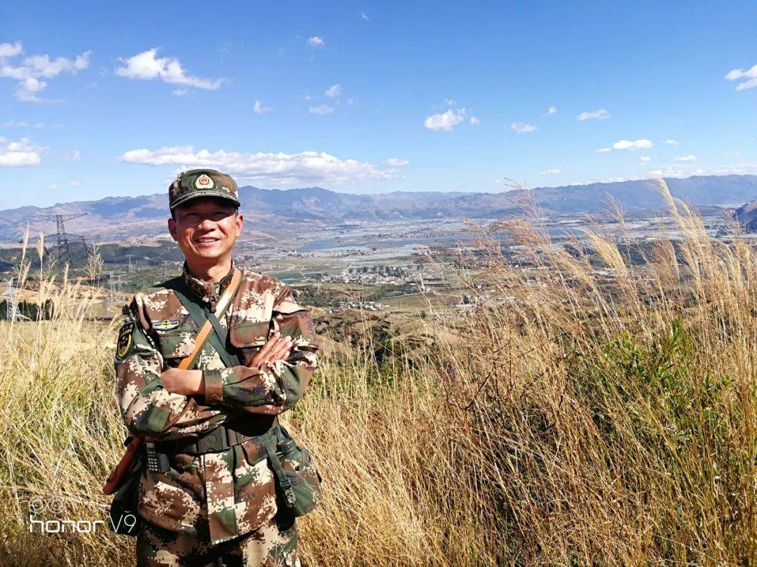 铁骨铮铮护山河浩气荡荡守正义