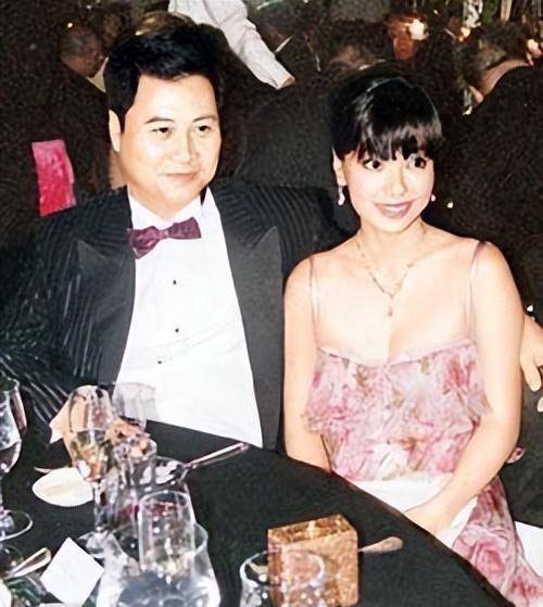 傅明宪被称最美郭芙豪门梦两度破碎现整容成网红脸令人唏嘘