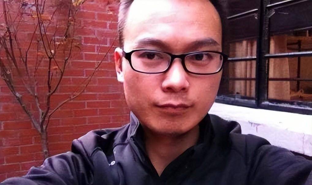 2015年杭州夫妇嫌国内医疗费贵,出国后一看住院费用,哭着要回国_舒炜