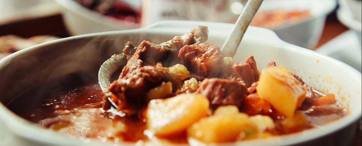 “甜椒”的美味匈牙利最懂！炖肉汤、甜椒镶肉料理，让你爱上它