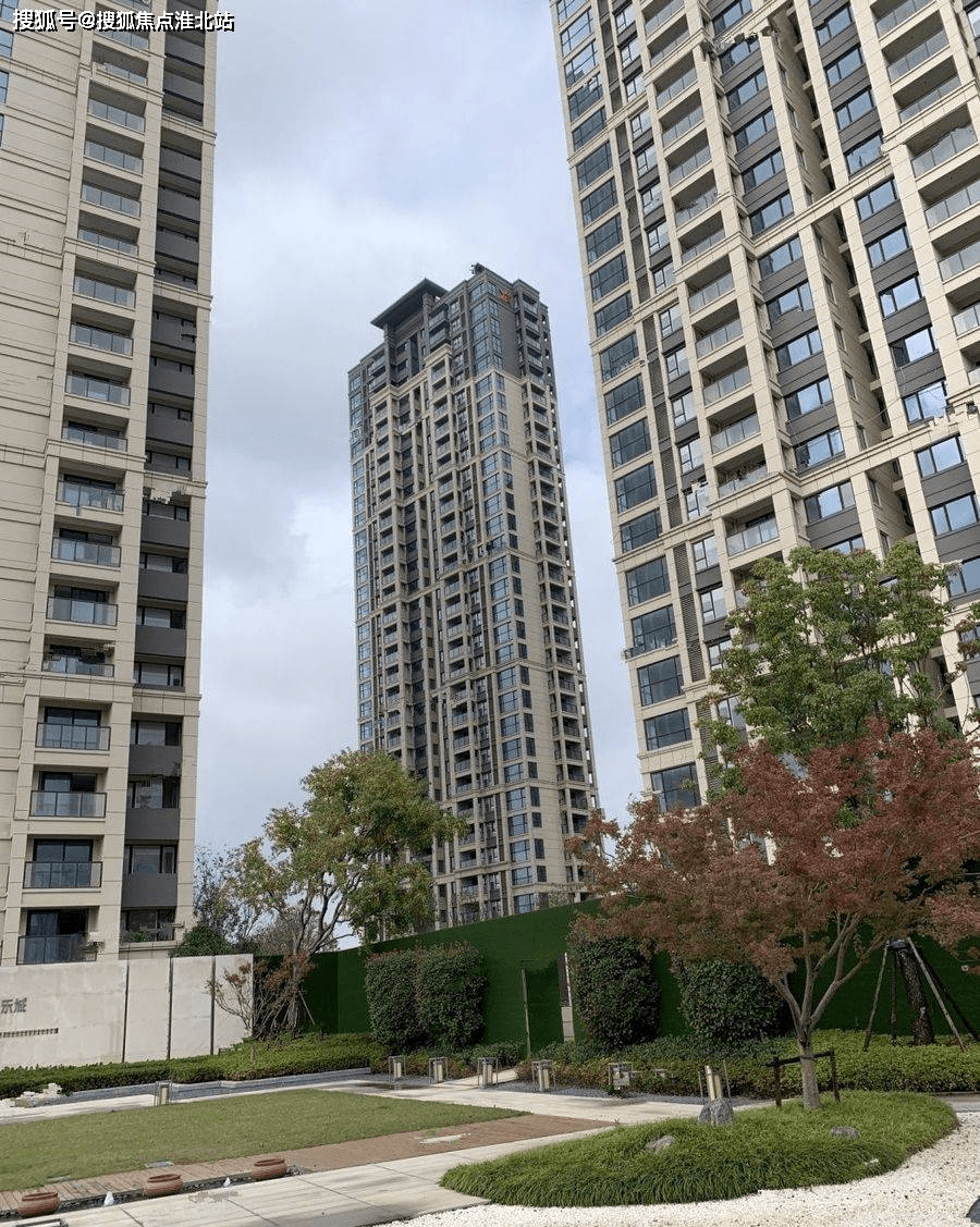 南京【星叶欢乐城】售楼处电话_雨花台67星叶欢乐城_售楼中心地址