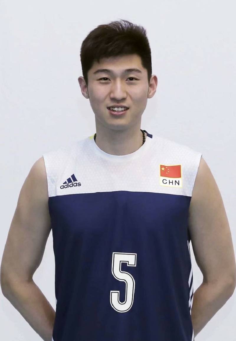 张秉龙加盟日本tokyo greatbears俱乐部!_中国男排_联赛_刘力宾