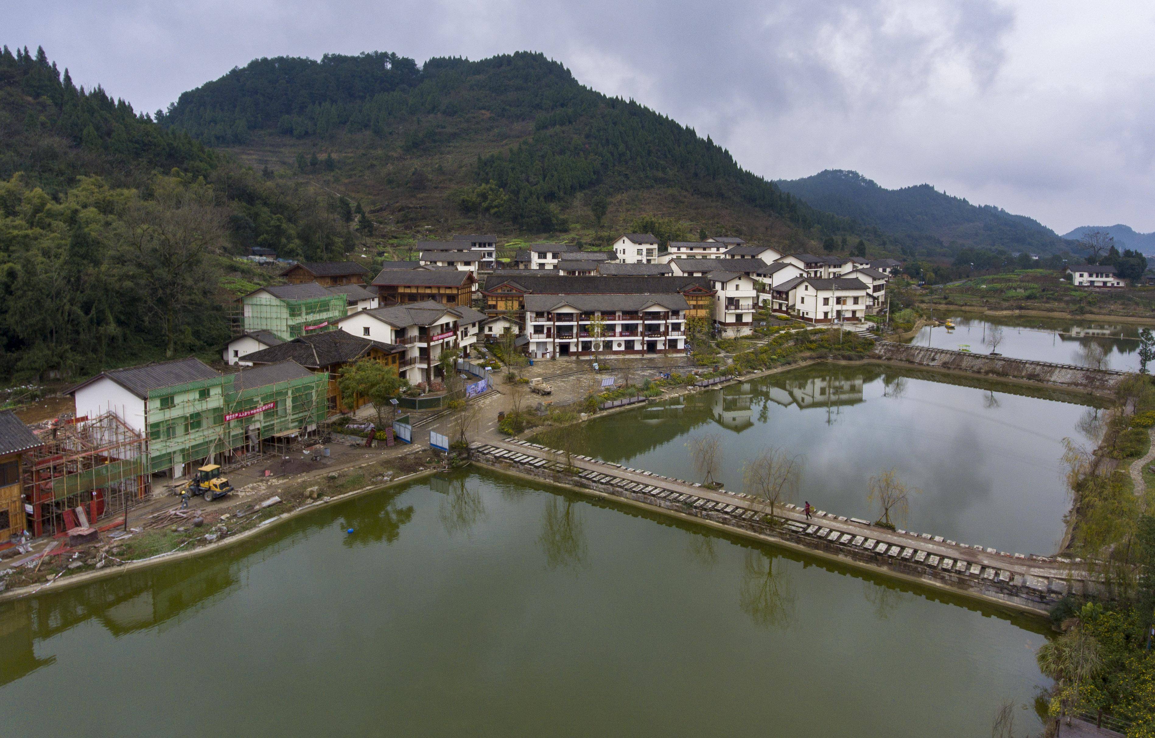 新春走基层 - 渝北区“四山”区域农村人居环境整治推进乡村振兴