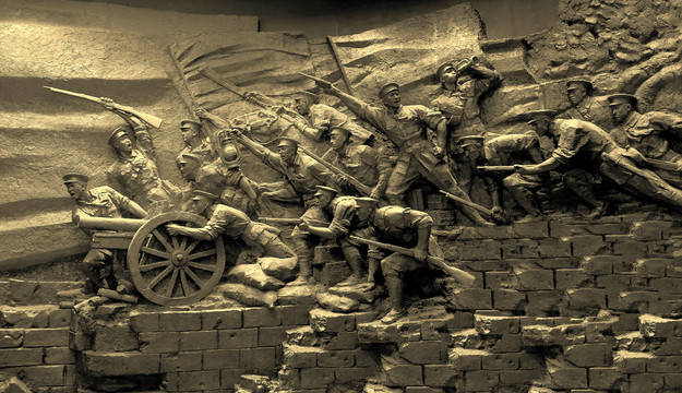 回顾建军历史感受铁血军魂