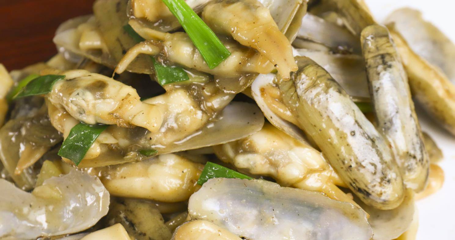 原创便宜简单美味做鲜香滑嫩的葱姜蛏子只需注意几个细节