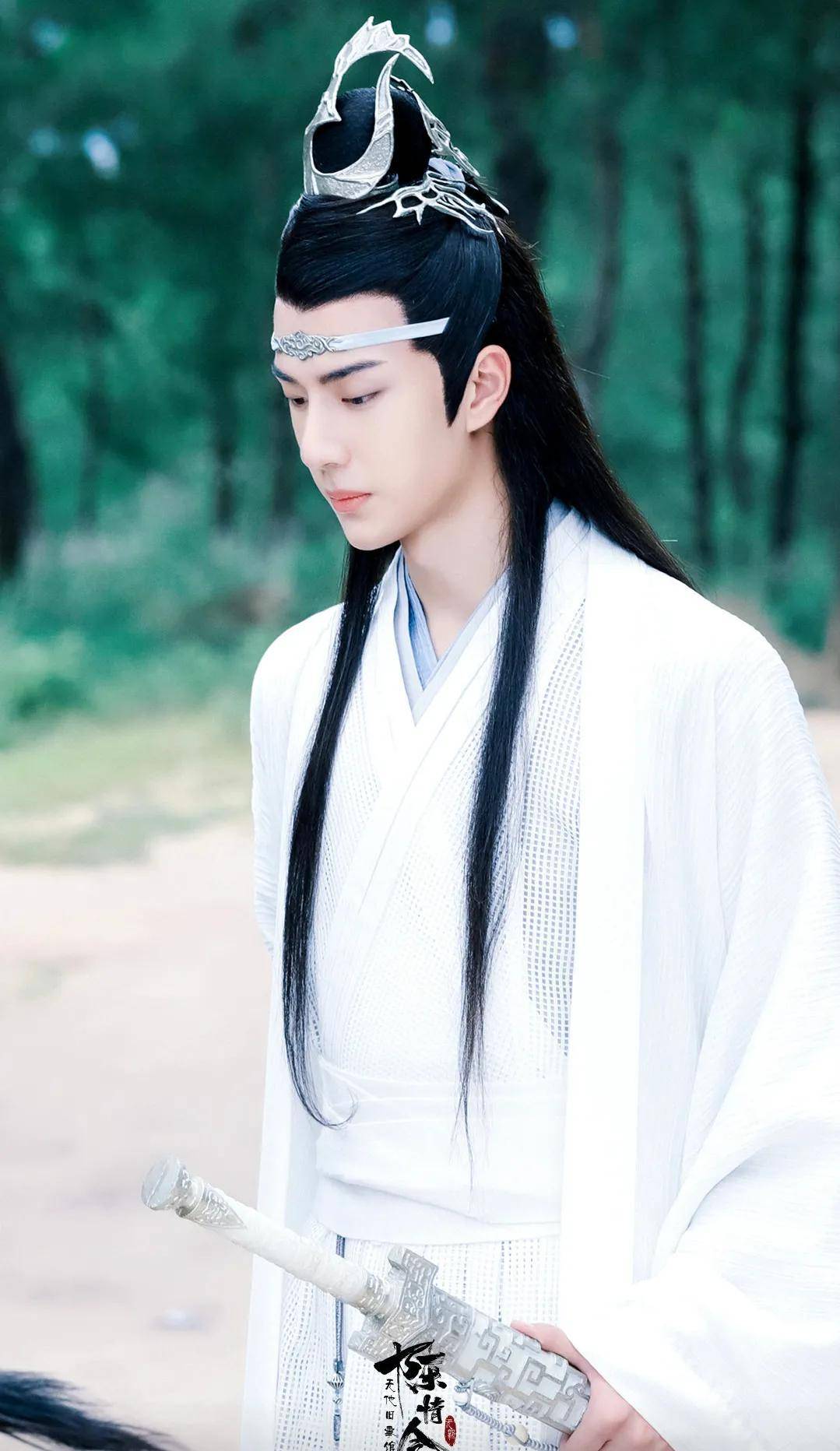 肖战,王一博,龚俊,任嘉伦,朱一龙谁的古装造型更得你心?