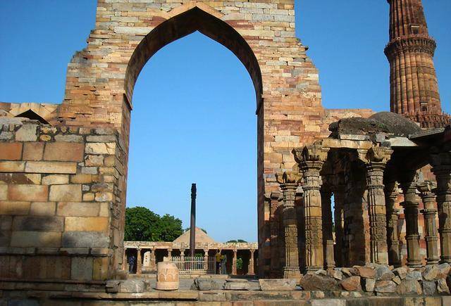 1600年不生锈的“德里铁柱”，印度古人无意间掌握的防锈工艺
