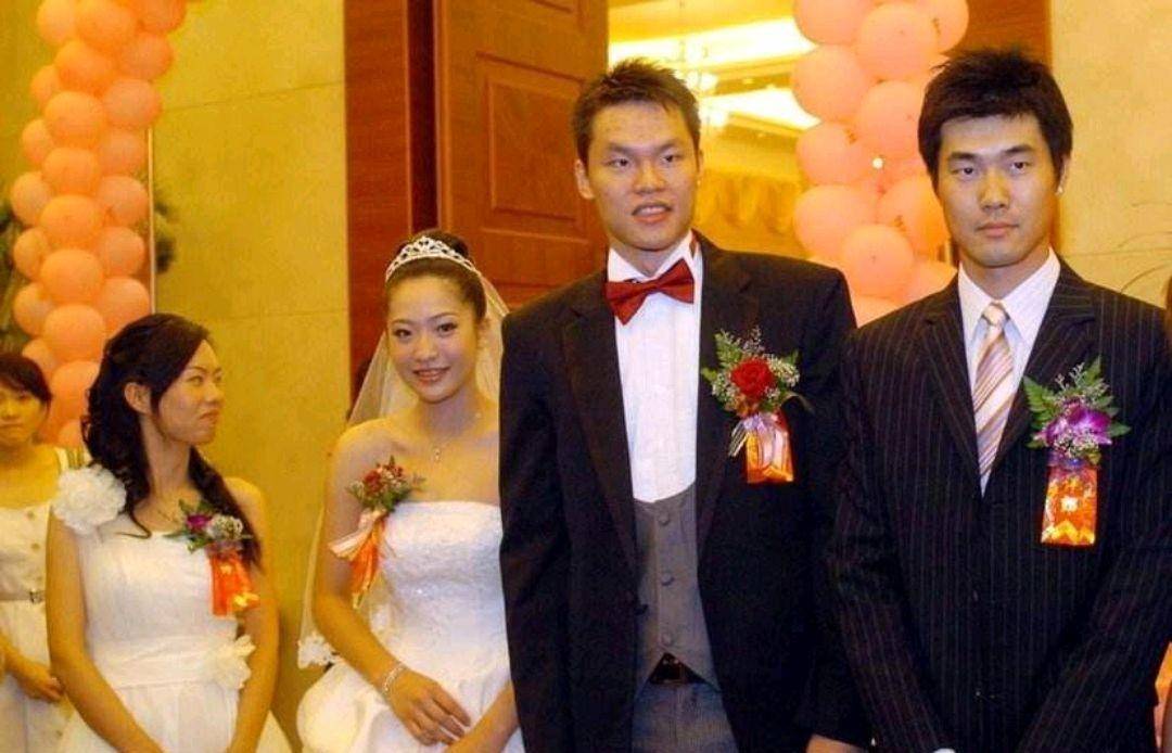 两任害死肤白貌美,37岁朱芳雨贵为中国男篮传奇_胡美_篮坛_唐子乔