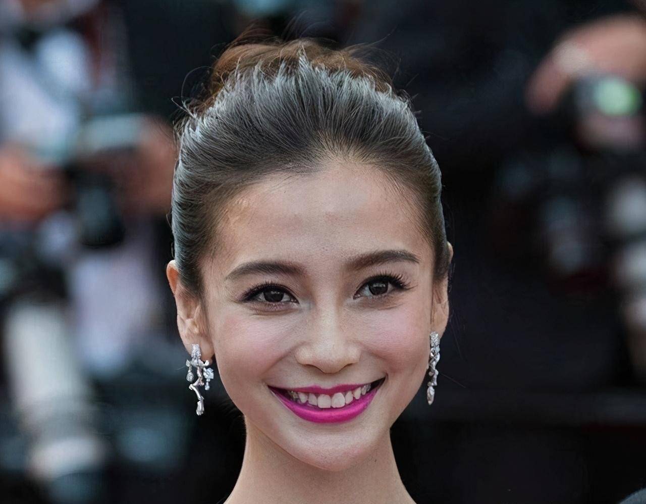 原创外媒镜头下的女星颜值打几分古力娜扎佟丽娅居然轻松hold住