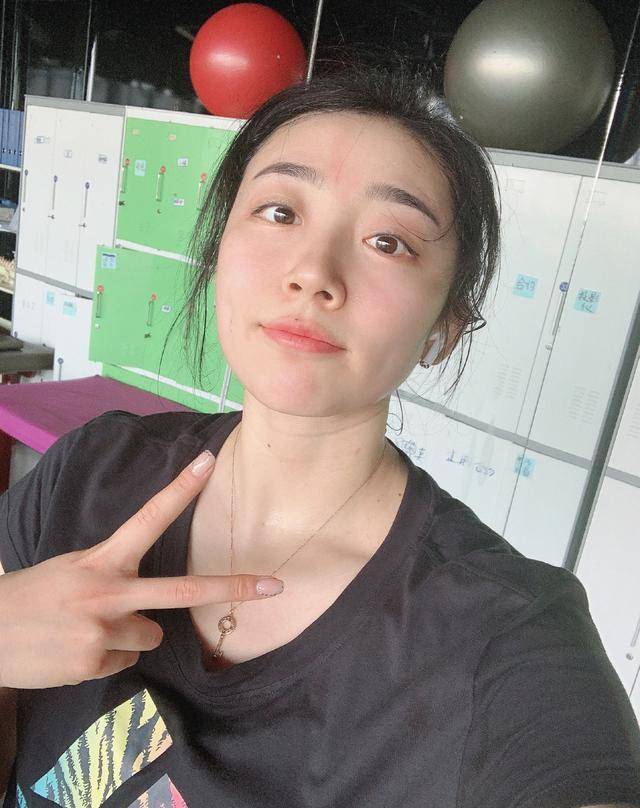 女排最美二传,被安置在体育局的姚迪年薪多少?_姚笛_天津女排_中国女