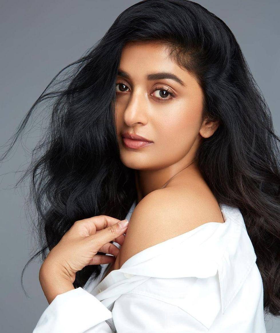 新千年头十年最有才华和最美丽的女演员之一今天已经40岁了_meera