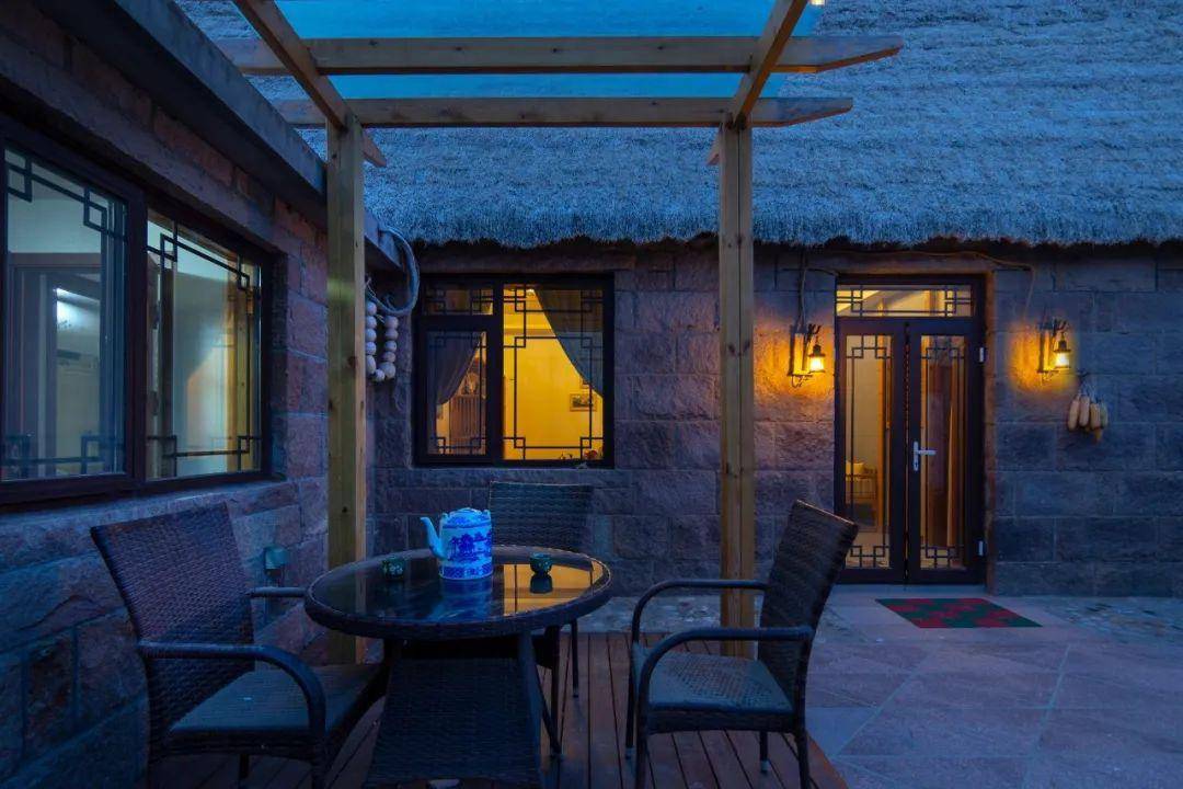 超全出行攻略丨到荣成石岛,可以这么玩_草房_古乡_时间