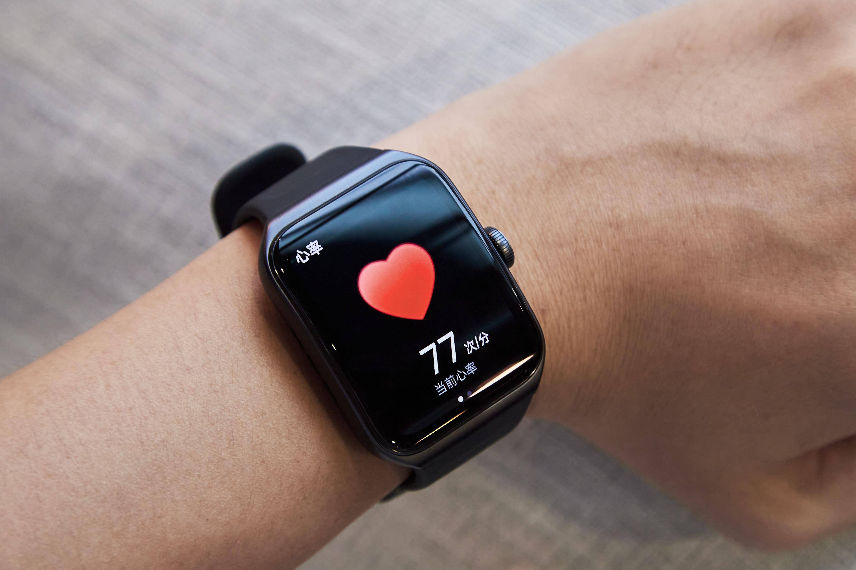 首款ltpo国产手表,oppo watch 3 pro体验:排着队喊 「真香」_表盘_常