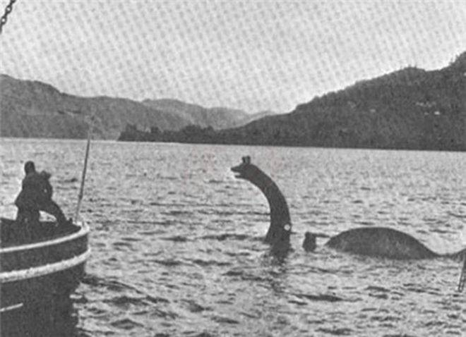 尼斯湖水怪竟是一场造假闹剧的产物？1934年4月21日水怪照片暴露