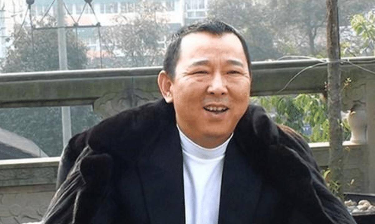 1997年,刘汉在四川省绵阳地区成立汉龙集团,随后搬迁到了成都.