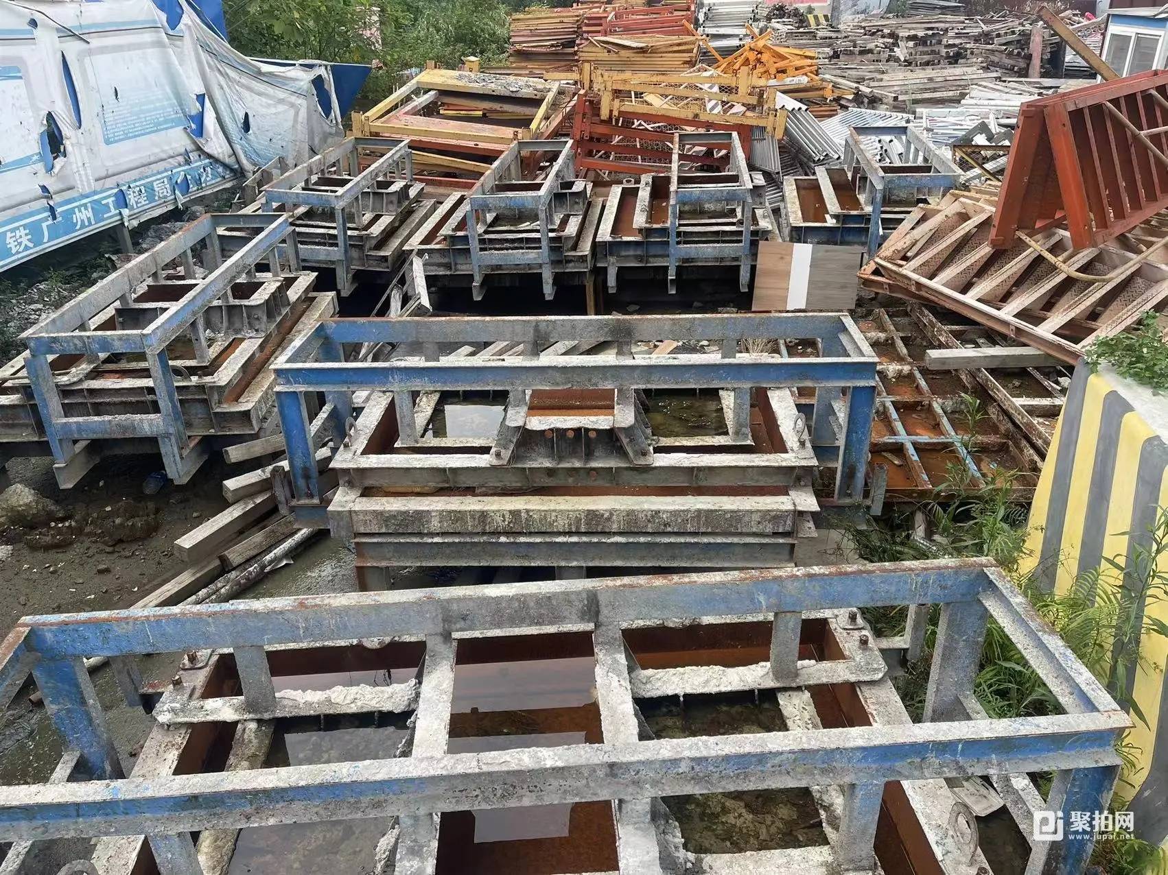 8月18日 11:00预估数量:40吨起拍价:2200元/吨01 废旧金属一批(工字钢