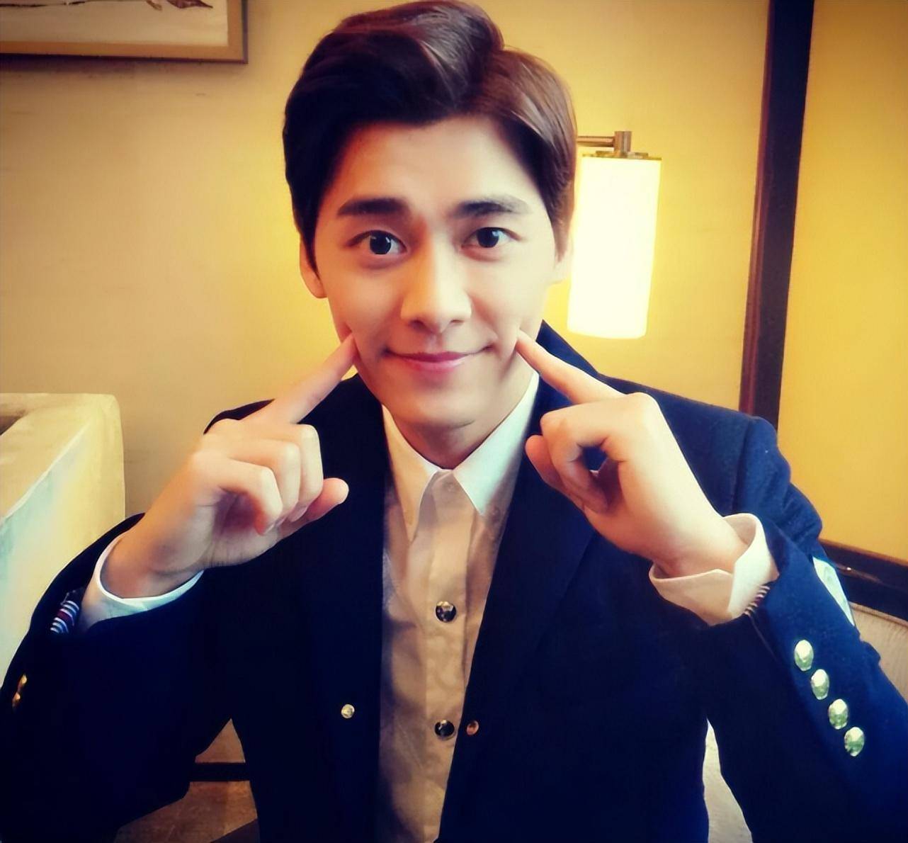 网友扒出4位肇事逃逸明星,1个比1个离谱_张翰_胡彦斌_李易峰