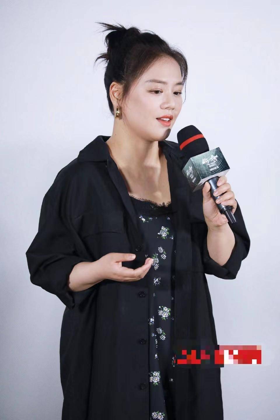 马思纯瘦了好多啊!