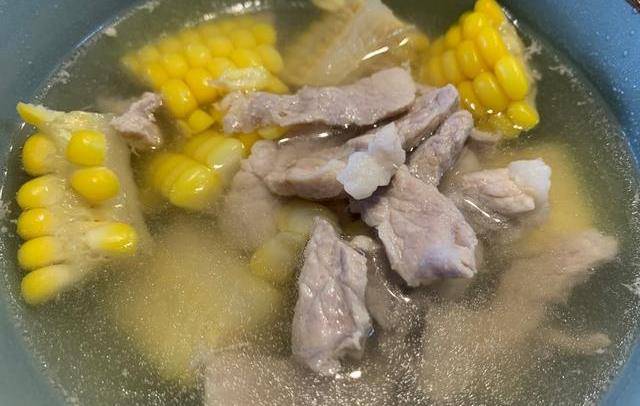玉米瘦肉汤图片