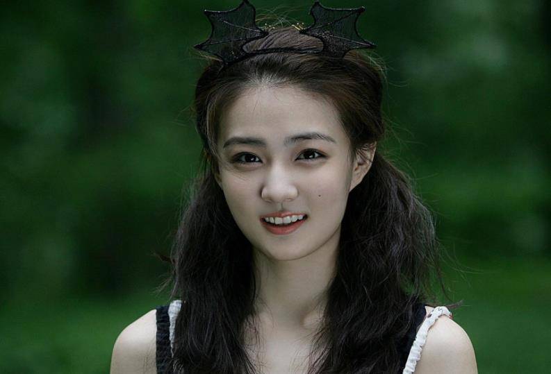 要知道《甄嬛传》可是众星云集的大制作,而徐璐那个时候不过只是一名