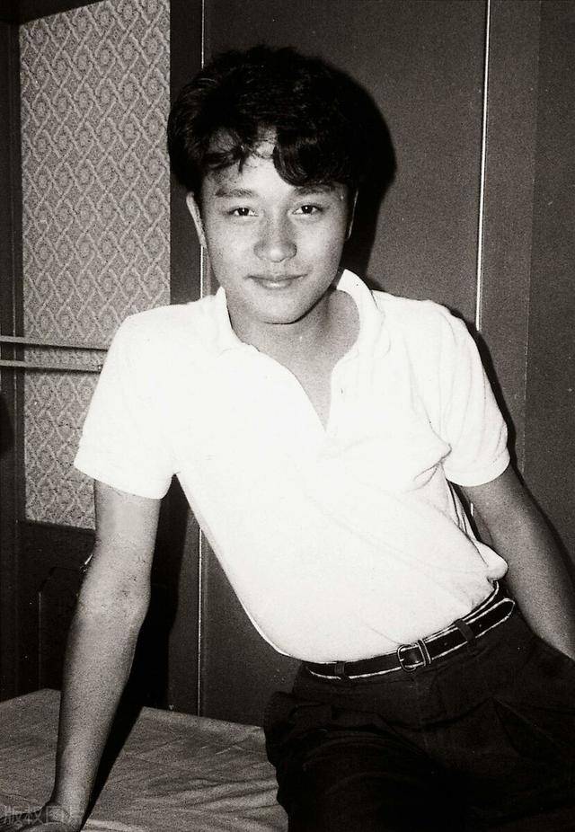 被亲生母亲曝出和刘德华有染,葬礼上男友送8字花圈_张国荣_近藤真彦