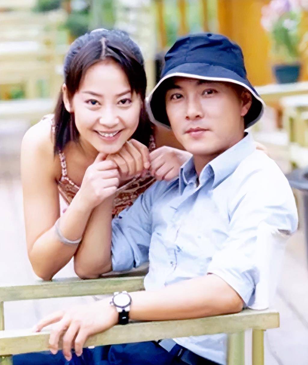 常州女婿张卫健:妈和丈母娘处成亲人,唯爱张茜,57岁依旧盼孩子_香港